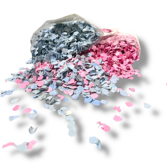 Pink und blaue Konfetti in Plastikbeuteln für Party und Hochzeit