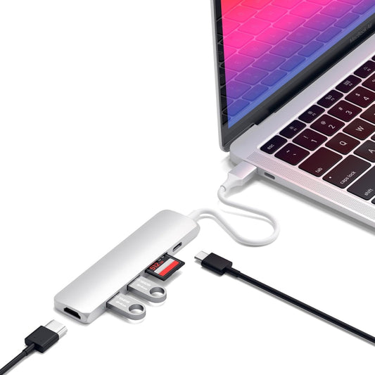 Silberner Satechi V2 Slim USB-C Multiport Adapter mit HDMI, PD, Kartenleser für MacBook