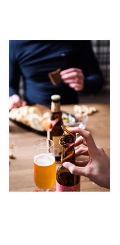 Leder Flaschenmarker mit Wein- und Bierflasche, perfektes Vatertagsgeschenk